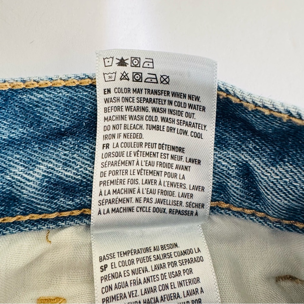 American Eagle Mom Jean Size 8 Regular Distressed Ripped Knees - Picture 14 of 16